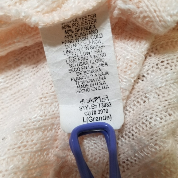 Sweater - Picture 5 of 6